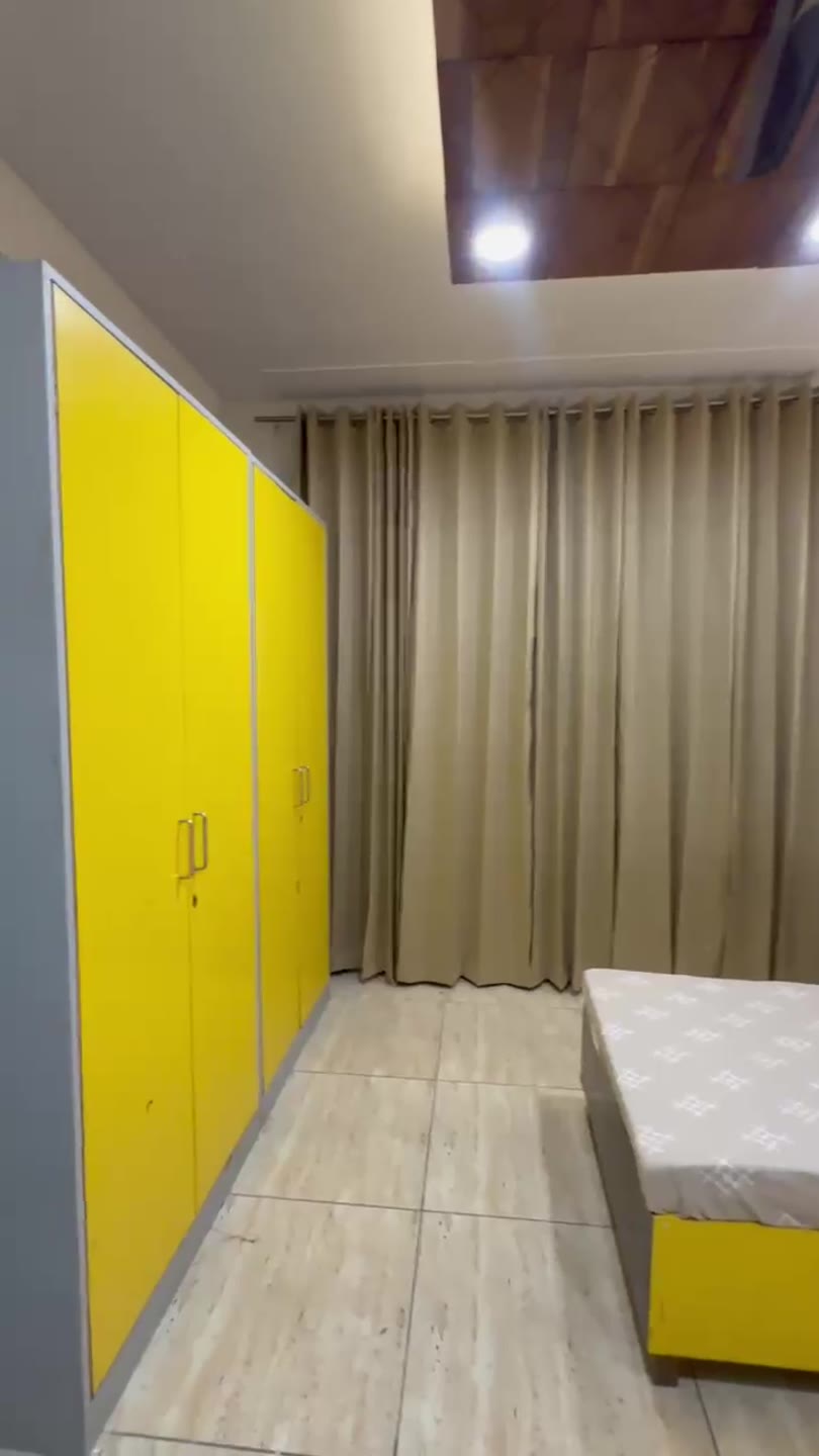 Walkthrough video of a furnished room at EDU NEST